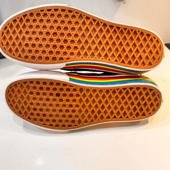 Vans Sk8-Hi Rainbow‎ Stripe Skate Shoes Men's 7.5 Black Suede High Top